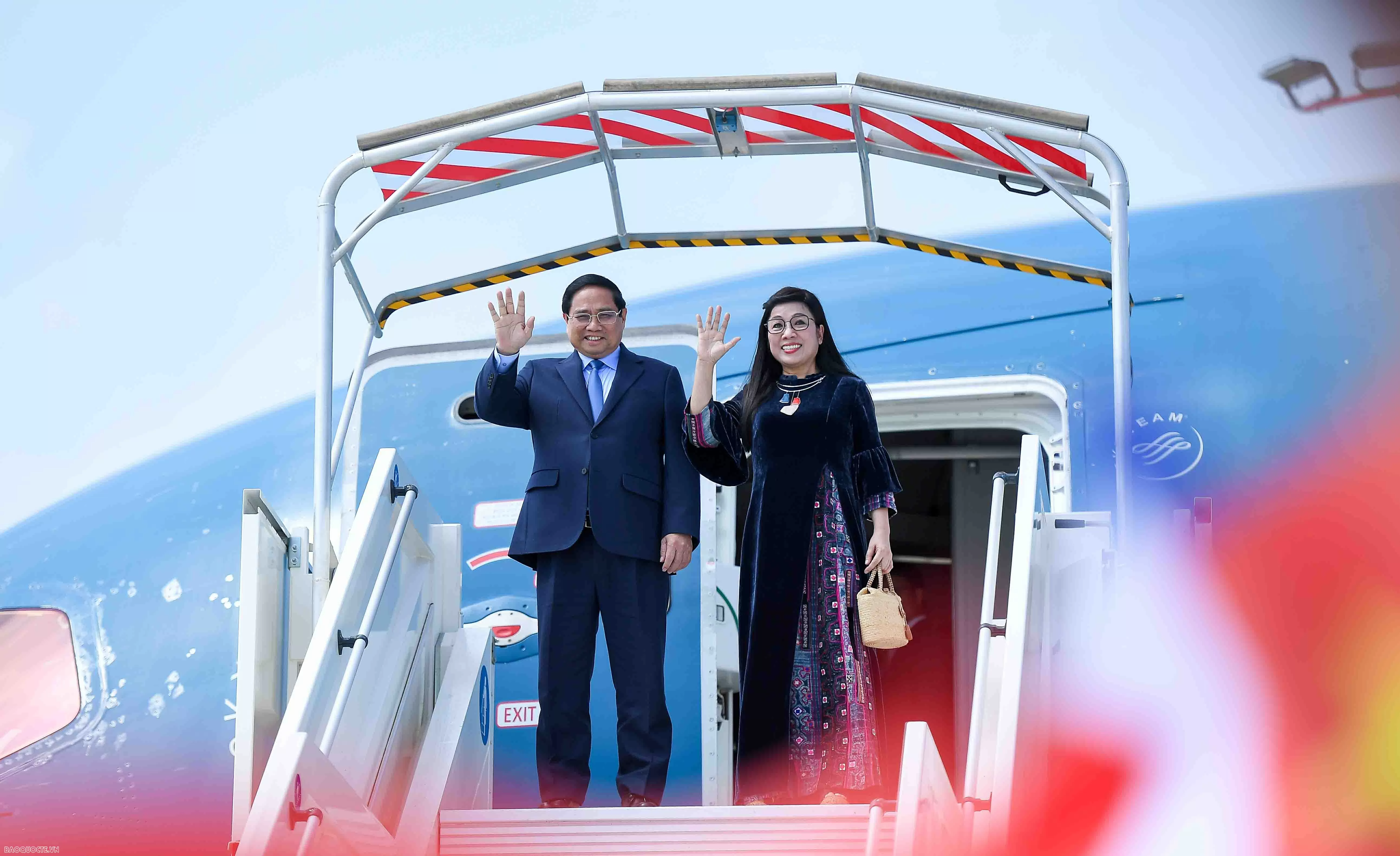 Thủ tướng Phạm Minh Chính và Phu nhân đến Nice, bắt đầu chuyến công tác tại Pháp Thủ tướng Phạm Minh Chính và Phu nhân đến Nice, bắt đầu chuyến công tác tại Pháp