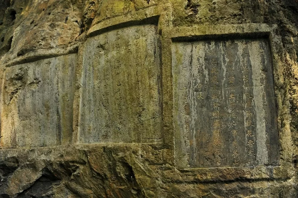 Văn khắc Hán Nôm núi Non Nước: Tiềm năng trở thành di sản tư liệu của UNESCO