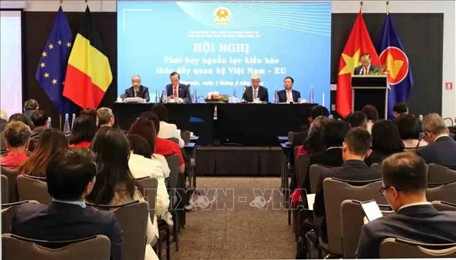 Phát huy nguồn lực cộng đồng người Việt tại châu Âu thúc đẩy quan hệ Việt Nam-EU Phát huy nguồn lực cộng đồng người Việt tại châu Âu thúc đẩy quan hệ Việt Nam-EU