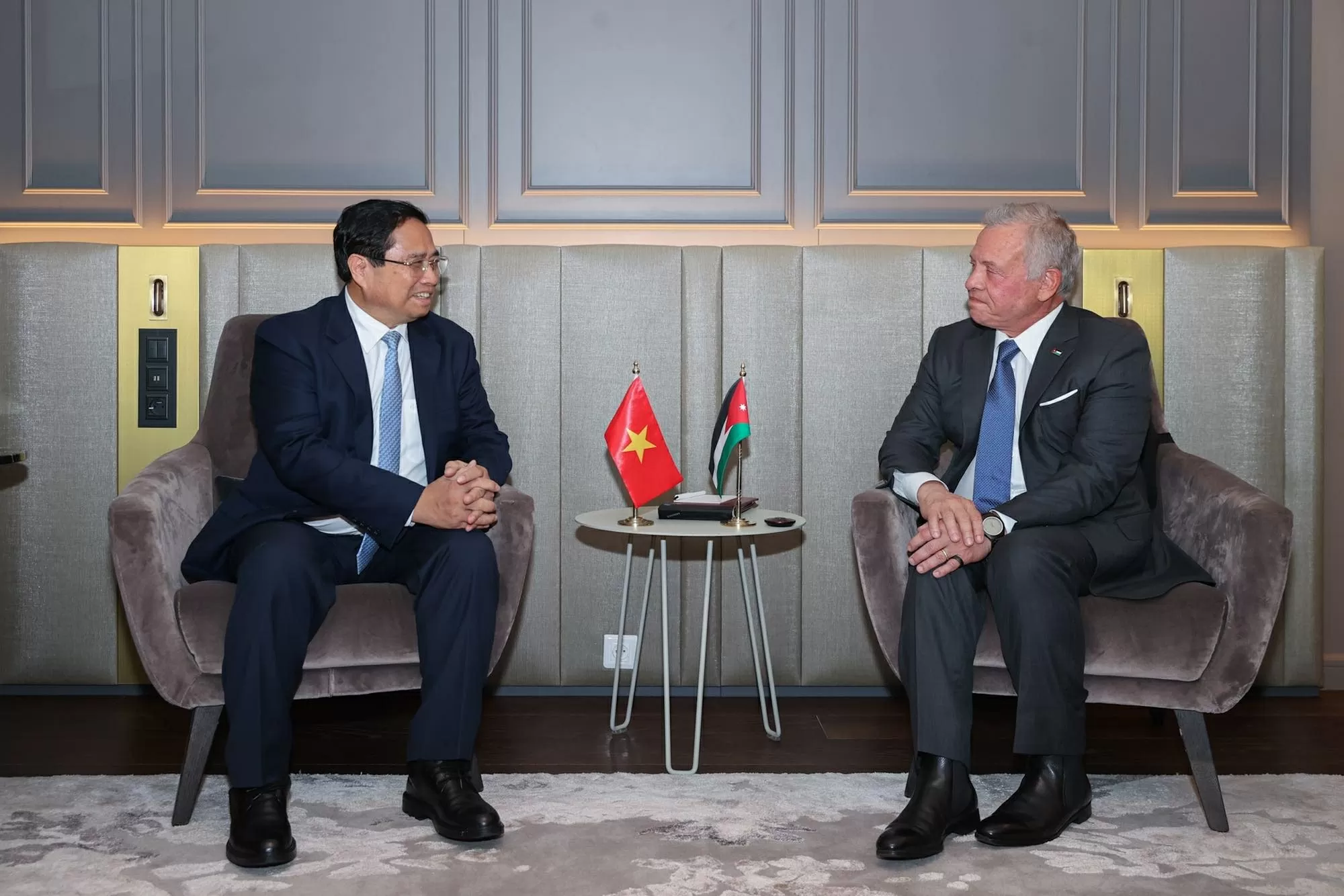 Thủ tướng Phạm Minh Chính hội kiến Quốc vương Jordan Abdullah II bin Al-Hussein Thủ tướng Phạm Minh Chính hội kiến Quốc vương Jordan Abdullah II bin Al-Hussein