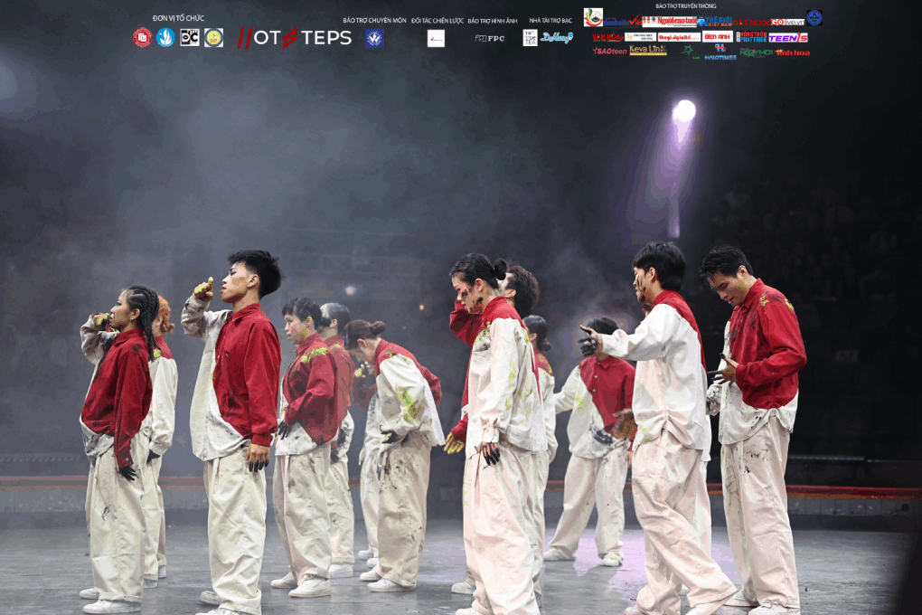 S.U.D CREW với phần trình diễn cuốn hút S.U.D CREW với phần trình diễn cuốn hút