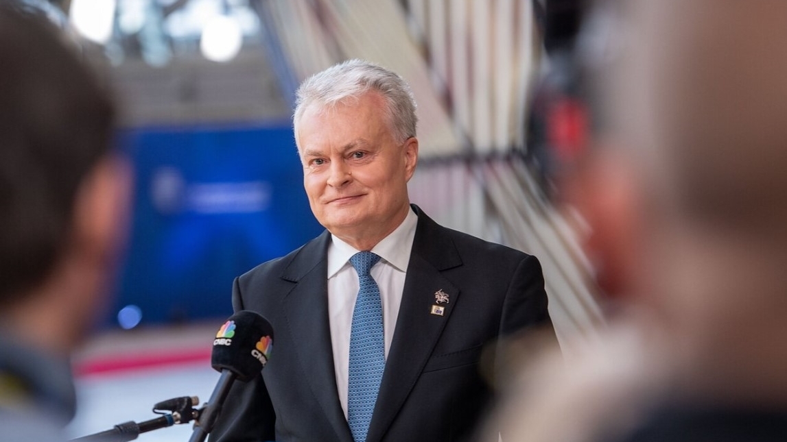 tong thong cong hoa lithuania sap tham viet nam