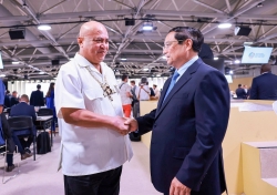 Thủ tướng Phạm Minh Chính gặp Thủ tướng Tuvalu bên lề Hội nghị Đại dương Liên hợp quốc