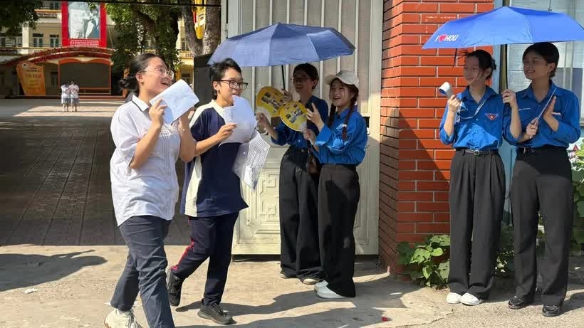 Hà Nội: Hôm nay, hơn 13.000 học sinh dự thi vào lớp 10 hệ chuyên, những mốc thời gian cần lưu ý