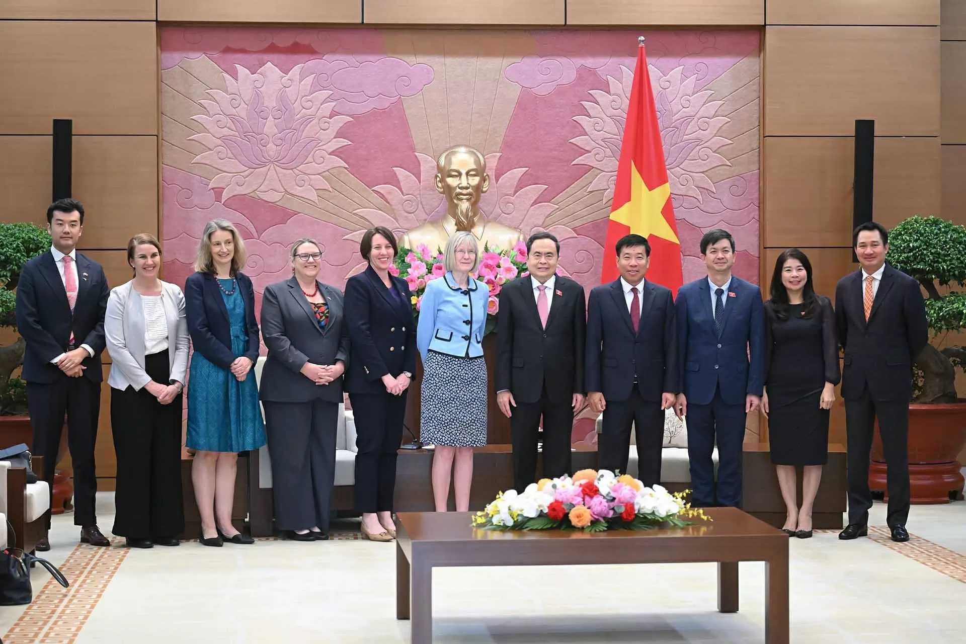 Chủ tịch Quốc hội Trần Thanh Mẫn tiếp Đại sứ Australia tại Việt Nam Gillian Bird