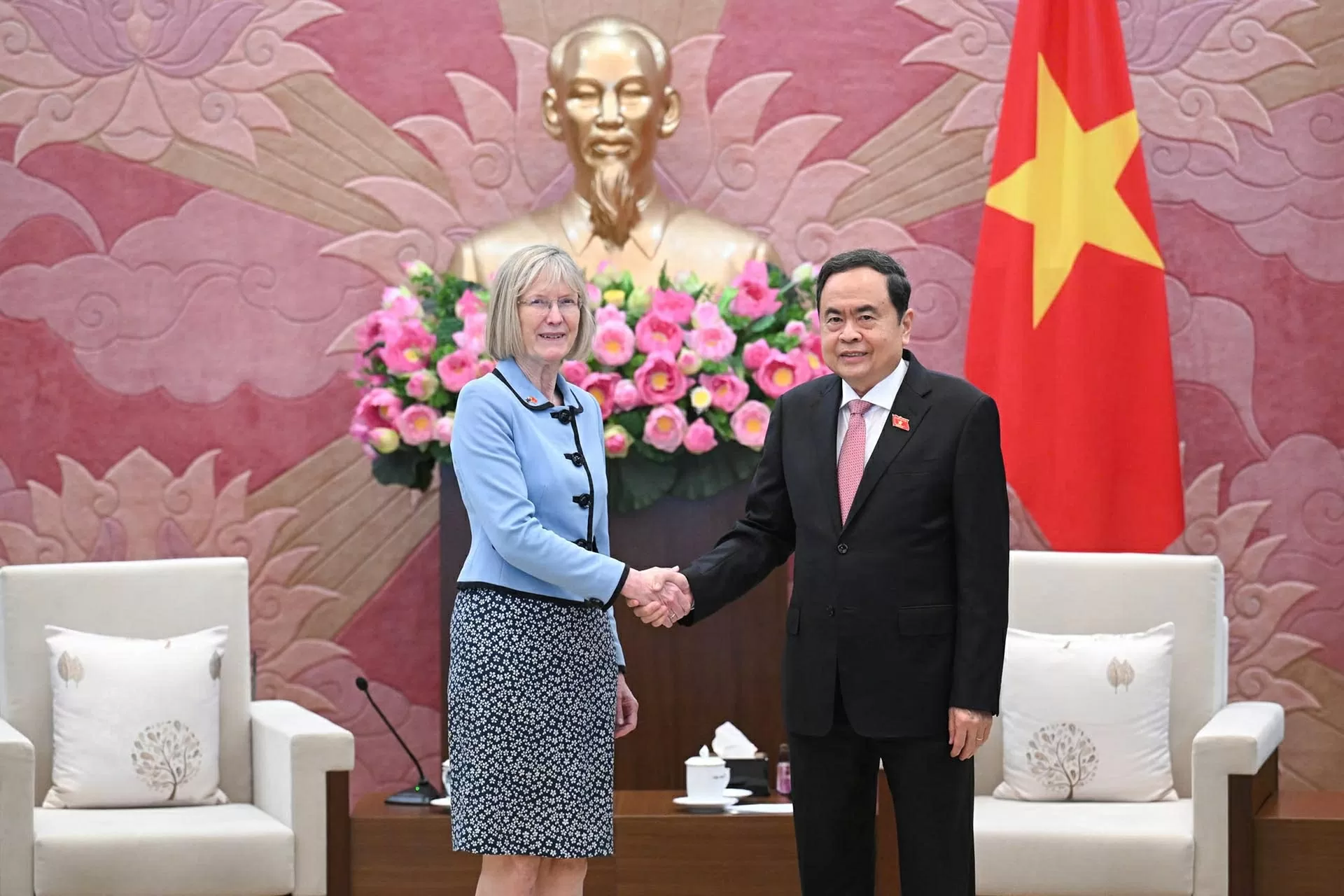 Chủ tịch Quốc hội Trần Thanh Mẫn tiếp Đại sứ Australia tại Việt Nam Gillian Bird