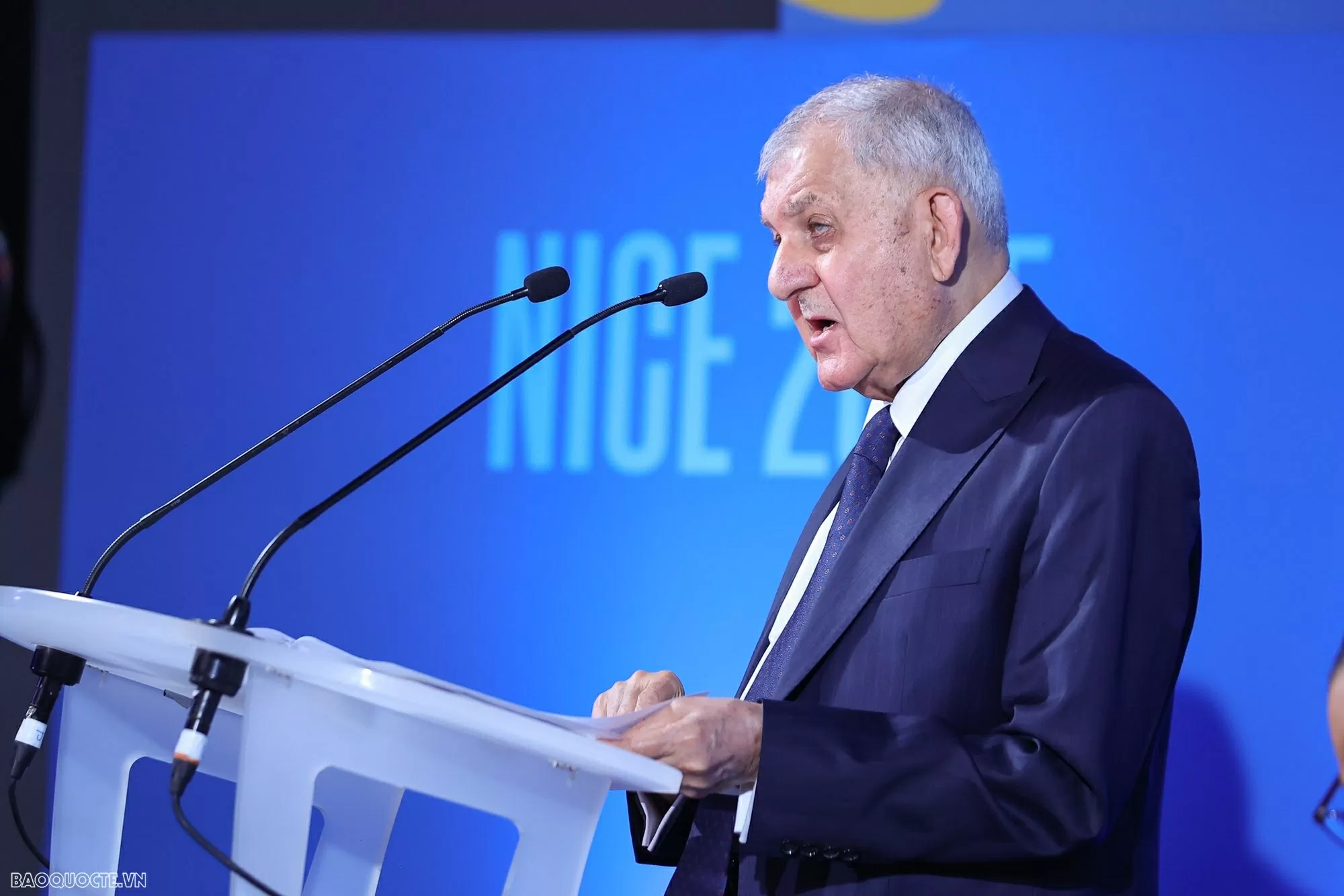 Tổng thống Iraq, ông Abdul Latif Rashid hoan nghênh các nỗ lực tập thể, hợp tác quốc tế để bảo vệ, phát triển các vùng đồng bằng châu thổ, ứng phó với các thách thức từ biến đổi khí hậu - Ảnh: VGP/Nhật Bắc Tổng thống Iraq, ông Abdul Latif Rashid hoan nghênh các nỗ lực tập thể, hợp tác quốc tế để bảo vệ, phát triển các vùng đồng bằng châu thổ, ứng phó với các thách thức từ biến đổi khí hậu - Ảnh: VGP/Nhật Bắc