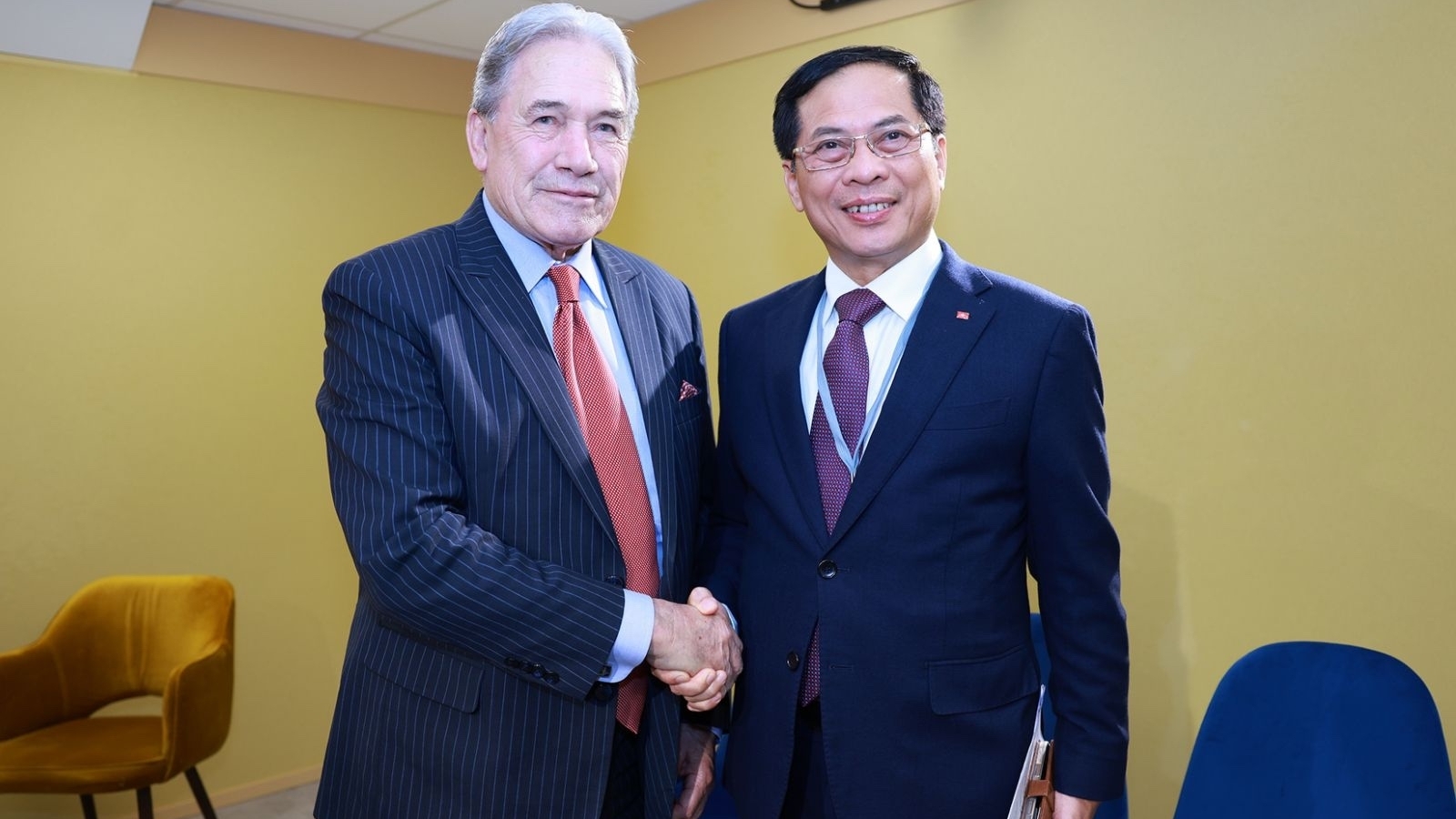 pho thu tuong bo truong ngoai giao bui thanh son tiep bo truong ngoai giao new zealand