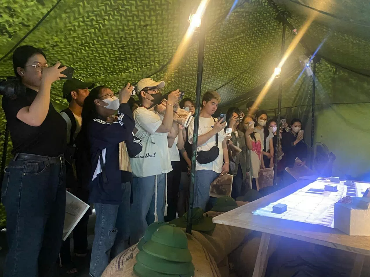 Ngày Báo chí Cách mạng Việt Nam (21/6): Người làm báo cần 'số hóa' để bắt kịp công nghệ