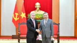 Tập đoàn Qualcomm sẵn sàng hợp tác xây dựng, phát triển hệ sinh thái bán dẫn và trí tuệ nhân tạo tại Việt Nam