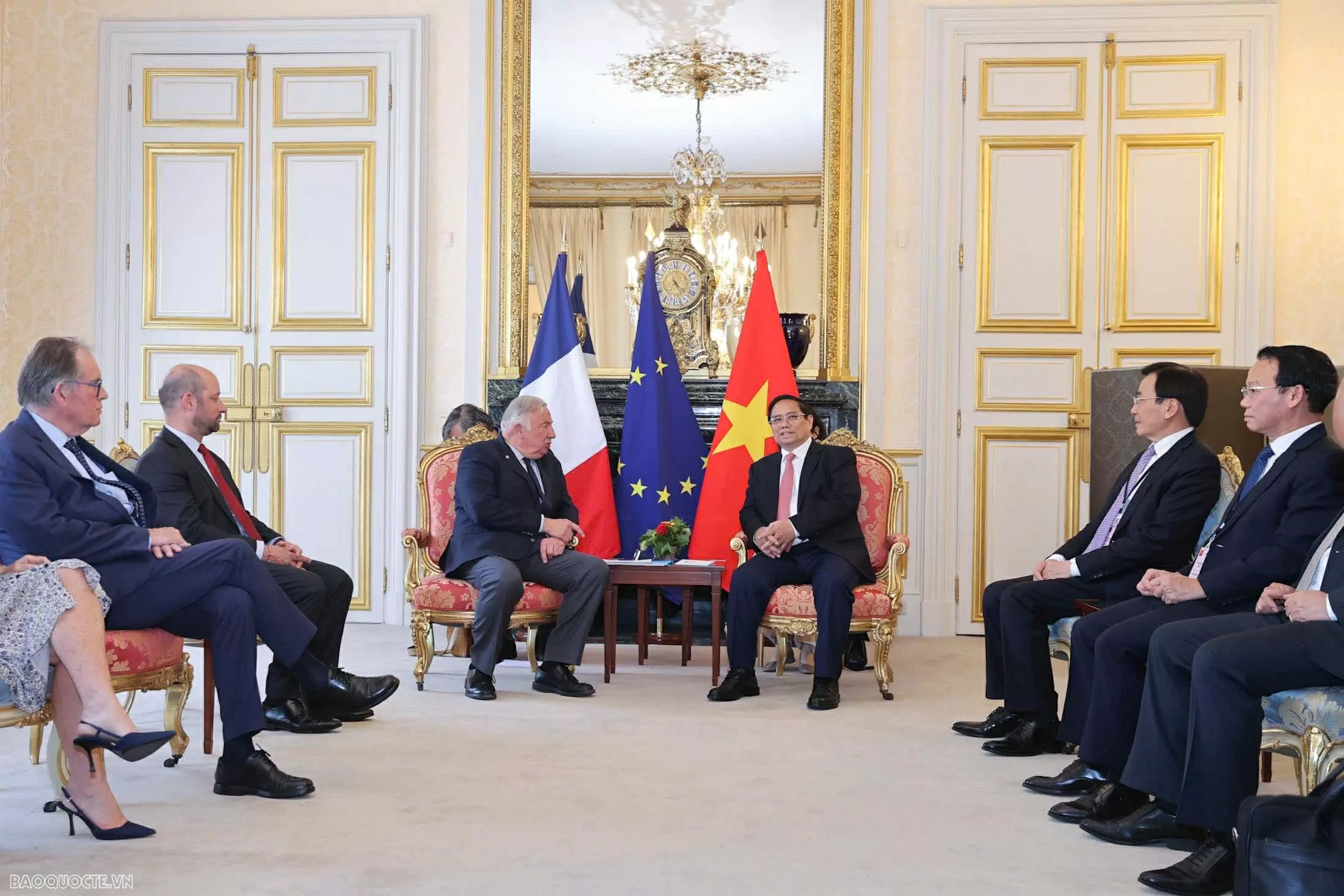 Thủ tướng Phạm Minh Chính: Quan hệ Việt Nam-Pháp có thể ví như 'đồ thị đi lên' Thủ tướng Phạm Minh Chính: Quan hệ Việt Nam-Pháp có thể ví như 'đồ thị đi lên'