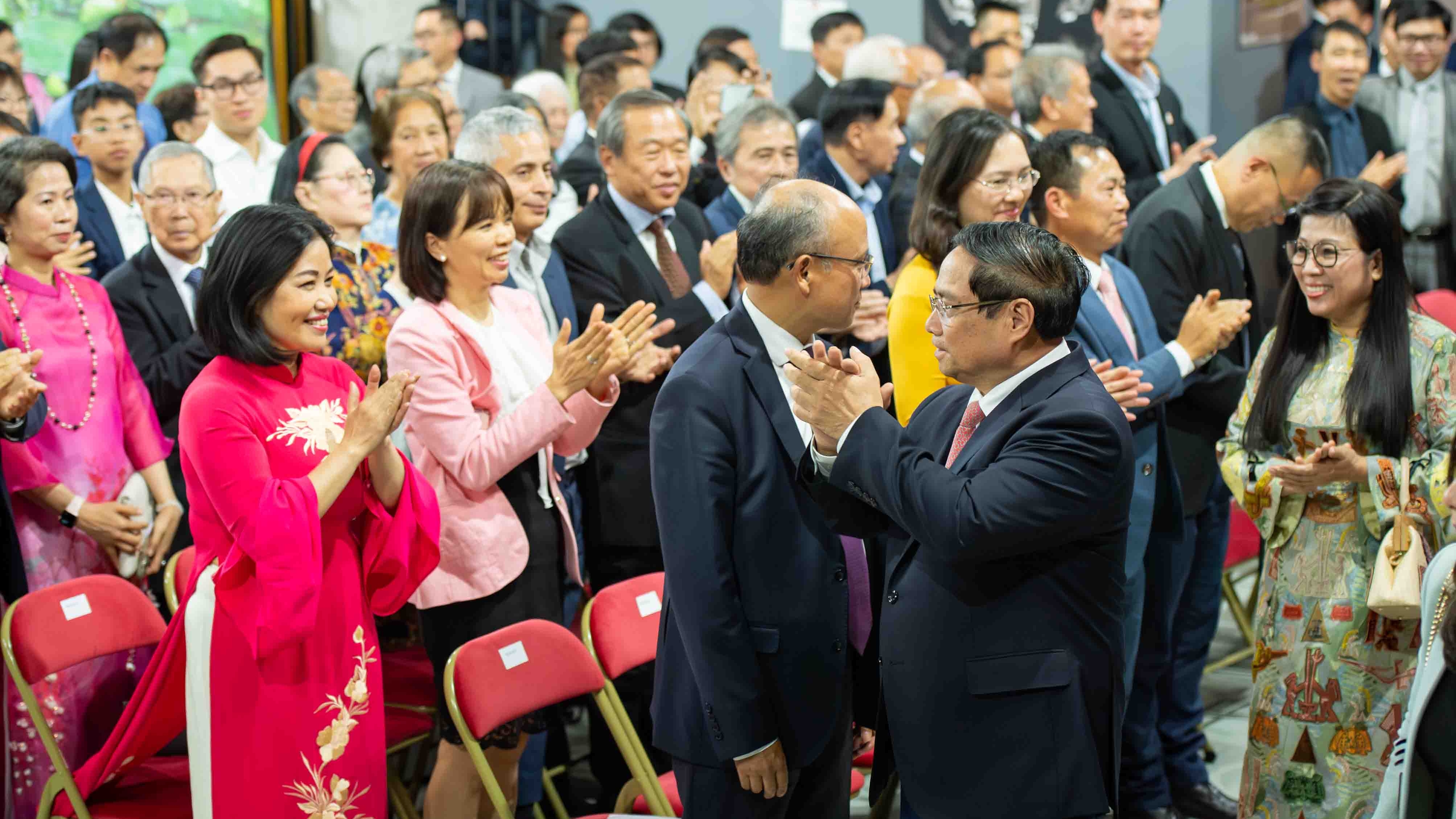 thu tuong som co giai phap phu hop thau dao va quyet liet dap ung nguyen vong chinh dang cua kieu bao tai phap