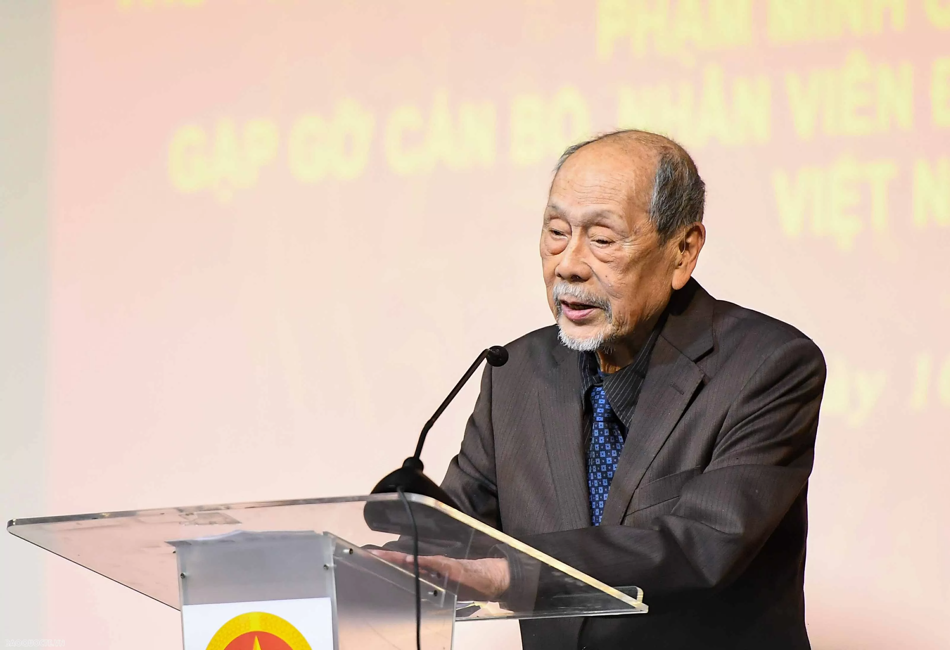 ông Nguyễn Văn Bổn, Chủ tịch Hội người Việt Nam tại Pháp. (Ảnh: Nguyễn Hồng)