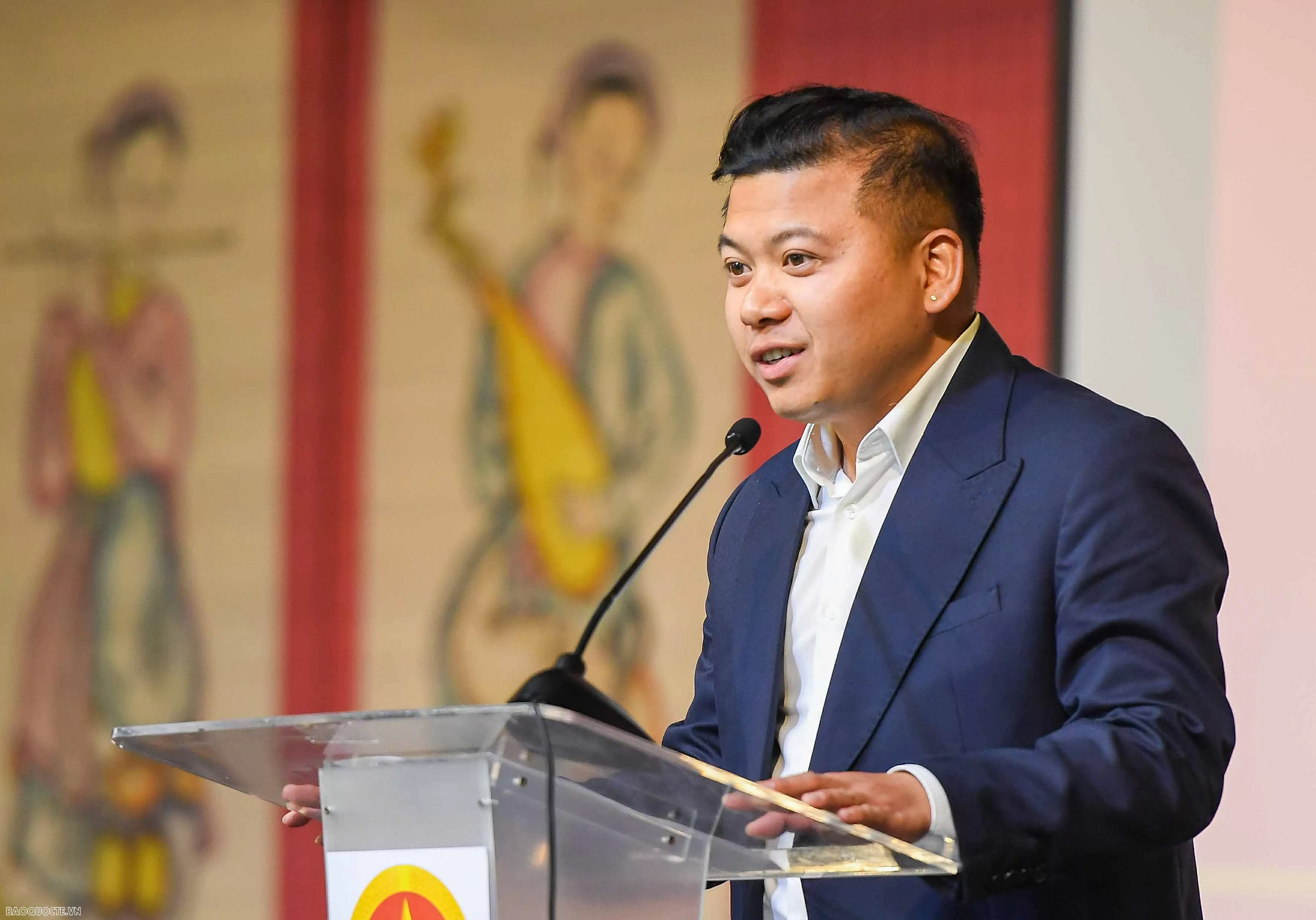 Thủ tướng Phạm Minh Chính  gặp gỡ cộng đồng người Việt Nam tại Pháp