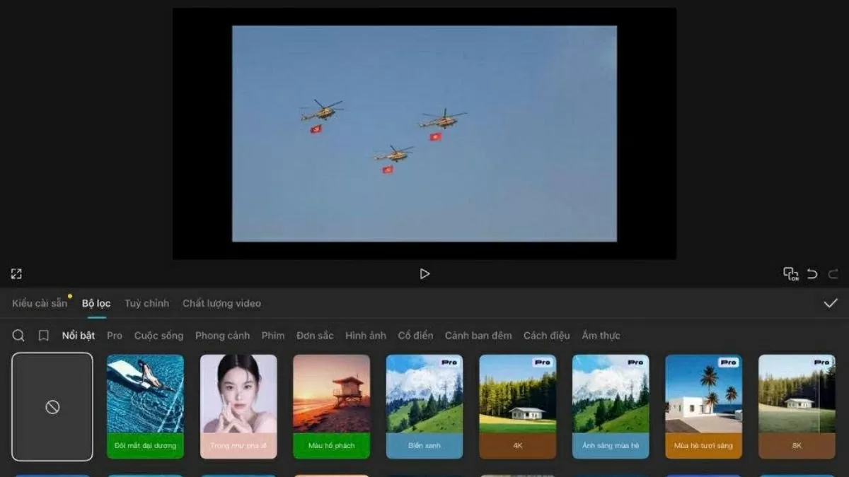 Hãy áp dụng các bộ lọc màu có sẵn trong mục “Bộ lọc”.