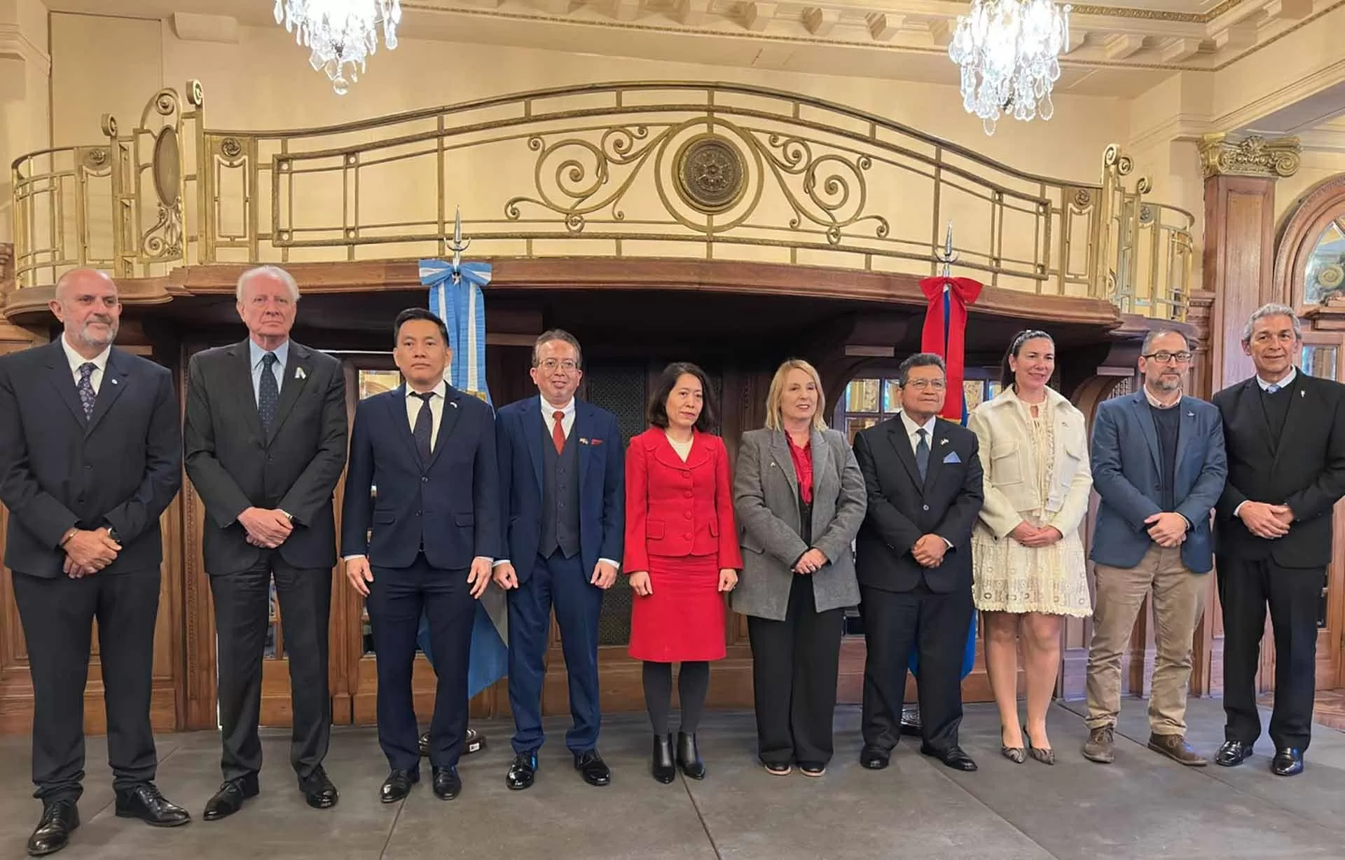 Việt Nam thúc đẩy hợp tác nghị viện ASEAN và Argentina Việt Nam thúc đẩy hợp tác nghị viện ASEAN và Argentina