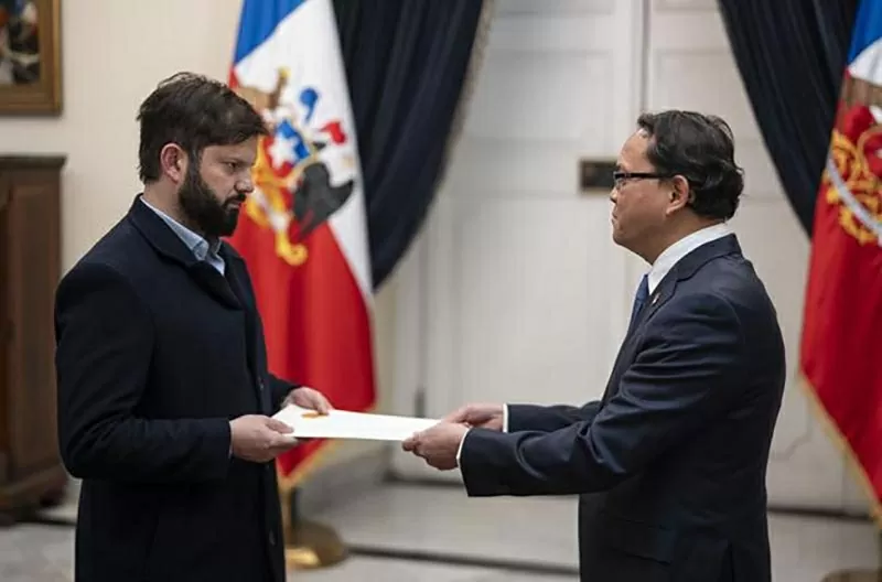 Đại sứ Nguyễn Việt Cường trình Thư ủy nhiệm lên Tổng thống Chile Đại sứ Nguyễn Việt Cường trình Thư ủy nhiệm lên Tổng thống Chile