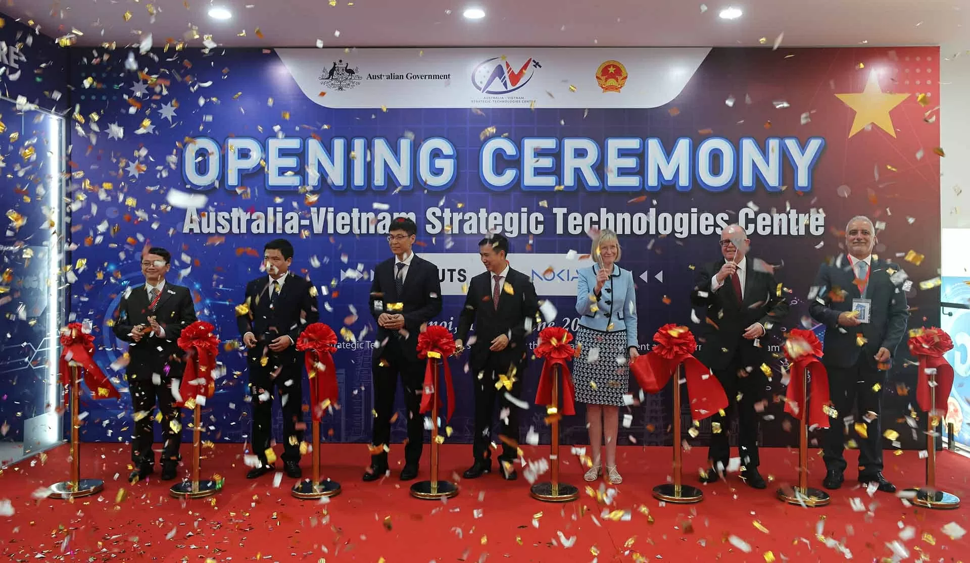 Australia và Việt Nam hợp tác hướng tới ‘kỷ nguyên mới' của chuyển đổi số Australia và Việt Nam hợp tác hướng tới ‘kỷ nguyên mới' của chuyển đổi số