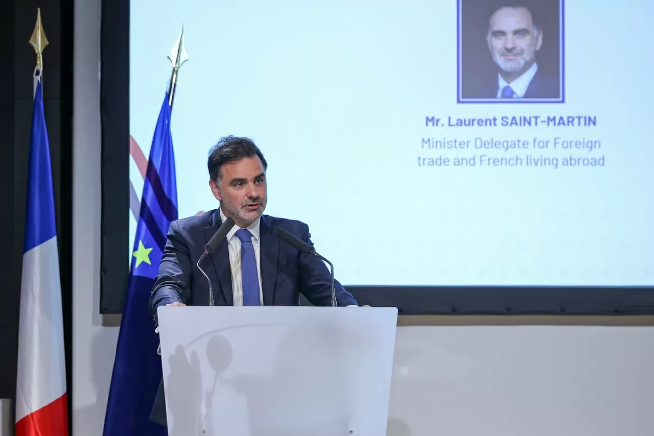 Ông Laurent Saint-Martin, Bộ trưởng đặc trách ngoại thương, Bộ Ngoại giao Pháp nhấn mạnh Thủ tướng Phạm Minh Chính hết sức quyết liệt trong lĩnh vực phát triển kinh tế, cũng như thúc đẩy hợp tác kinh tế giữa hai nước - Ảnh: VGP/Nhật Bắc