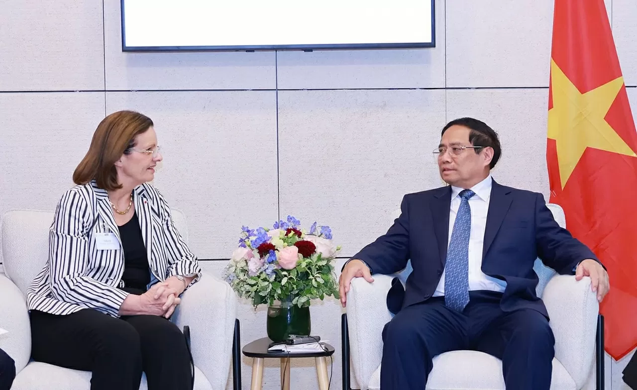 Thủ tướng Phạm Minh Chính tiếp lãnh đạo các tập đoàn hàng đầu của Pháp Thủ tướng Phạm Minh Chính tiếp lãnh đạo các tập đoàn hàng đầu của Pháp