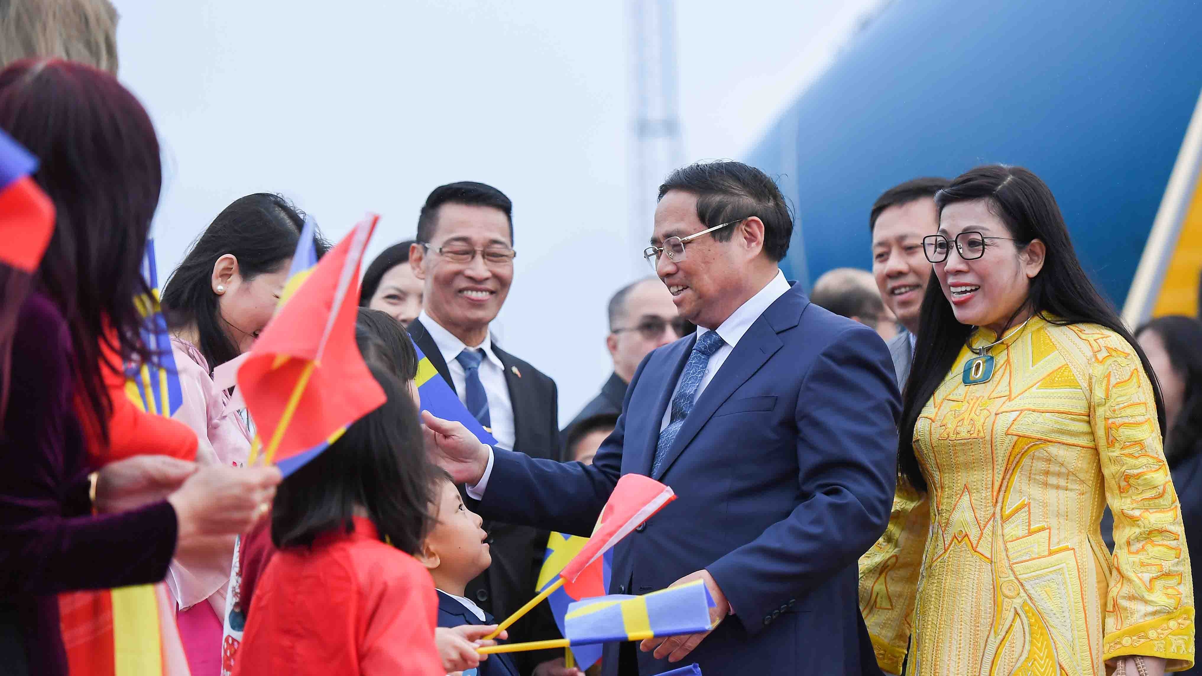 thu tuong pham minh chinh va phu nhan den stockholm bat dau tham chinh thuc thuy dien