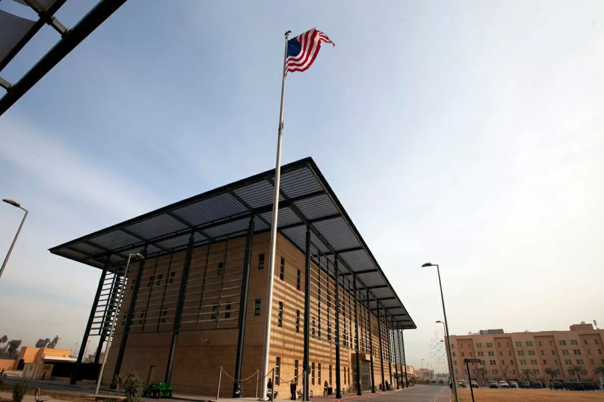Iran dọa tấn công các căn cứ của Washington trong khu vực, Đại sứ quán Mỹ tại Iraq chuẩn bị di tản