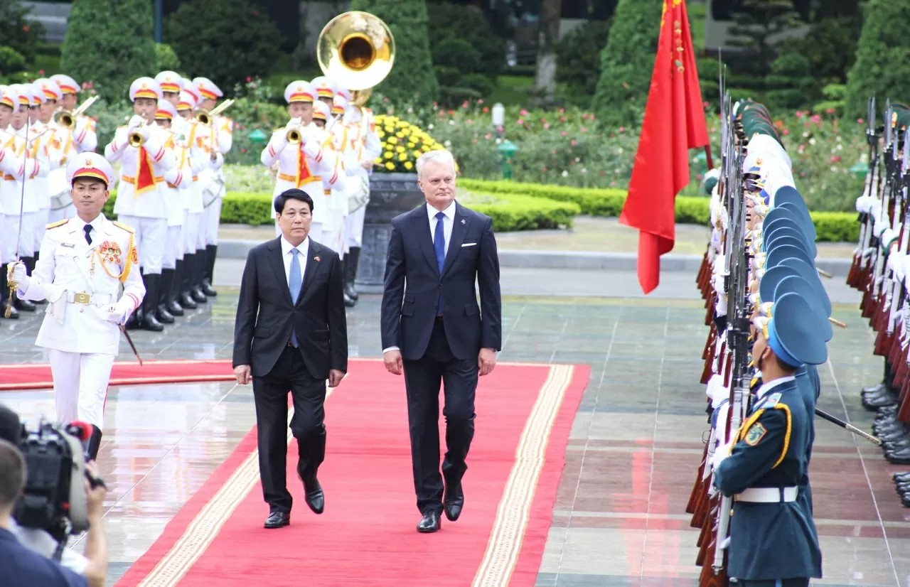 ‘Rà đường’ cho chân trời mới