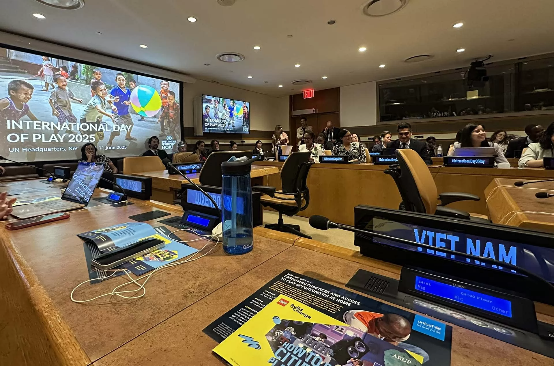 Liên hợp quốc lần thứ hai kỷ niệm Ngày quốc tế Vui chơi 11/6