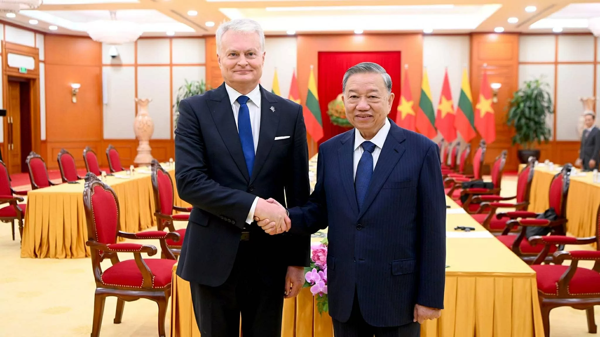 Dấu mốc quan trọng, góp phần thúc đẩy quan hệ Việt Nam-Lithuania phát triển mạnh mẽ, thực chất và hiệu quả hơn nữa Dấu mốc quan trọng, góp phần thúc đẩy quan hệ Việt Nam-Lithuania phát triển mạnh mẽ, thực chất và hiệu quả hơn nữa