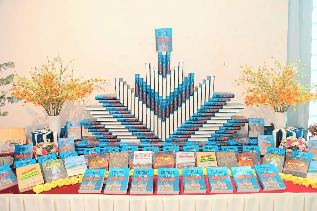 'Sự thật, Lẽ phải và Ngọn bút' - Nỗi trăn trở về nghề của một nhà báo có lương tri