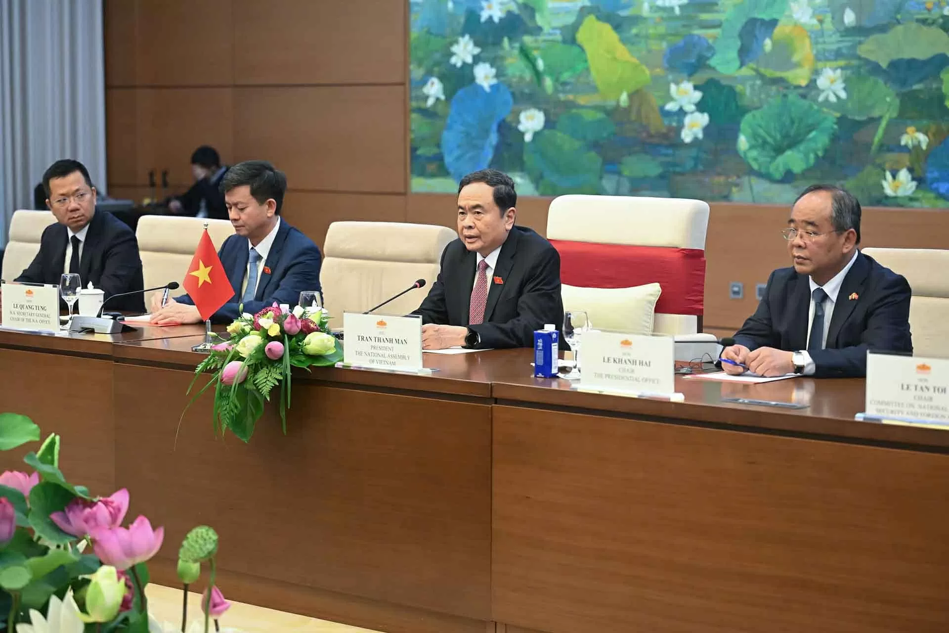 Chủ tịch Quốc hội Trần Thanh Mẫn hội kiến Tổng thống Lithuania Gitanas Nauseda Chủ tịch Quốc hội Trần Thanh Mẫn hội kiến Tổng thống Lithuania Gitanas Nauseda