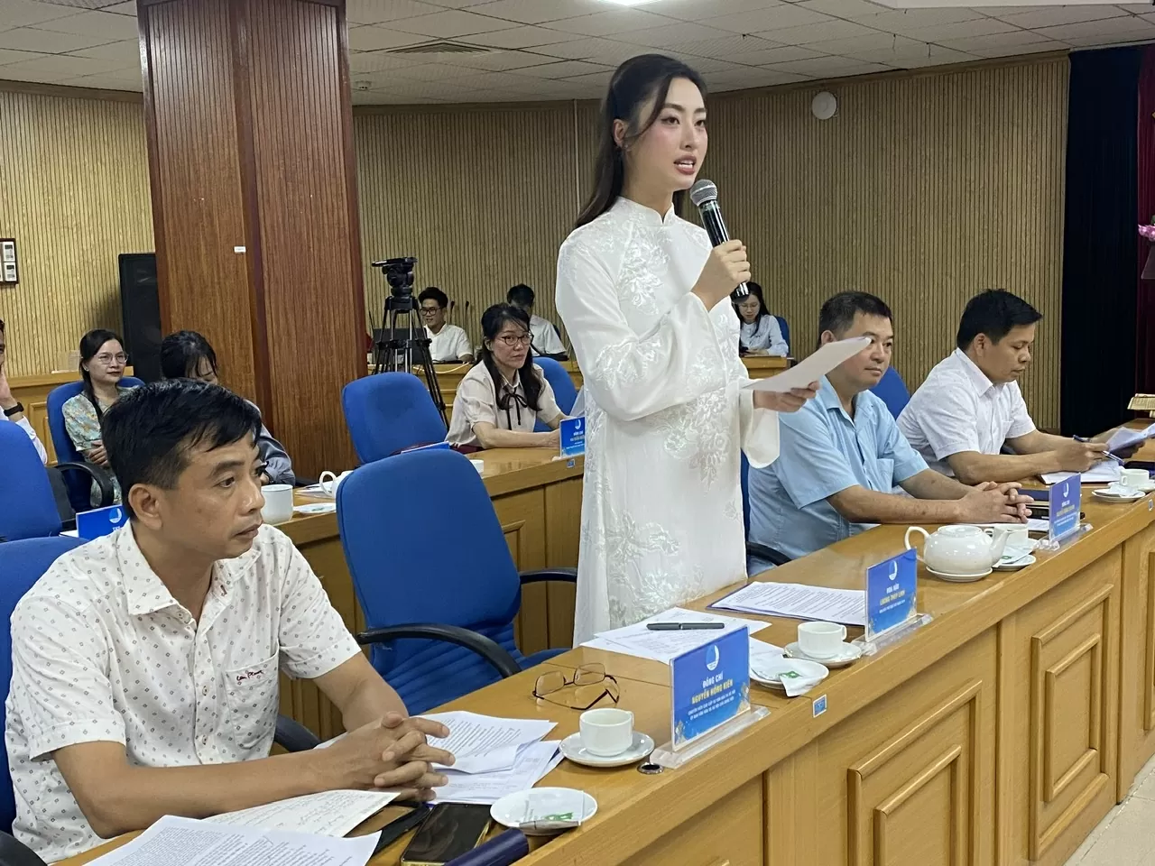 Thanh niên đưa bản sắc văn hóa Việt ra thế giới Thanh niên đưa bản sắc văn hóa Việt ra thế giới