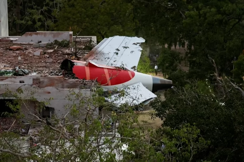 Tai nạn máy bay ở Ấn Độ: Giây phút kinh hoàng từ lời kể của người sống sót Tai nạn máy bay ở Ấn Độ: Giây phút kinh hoàng từ lời kể của người sống sót