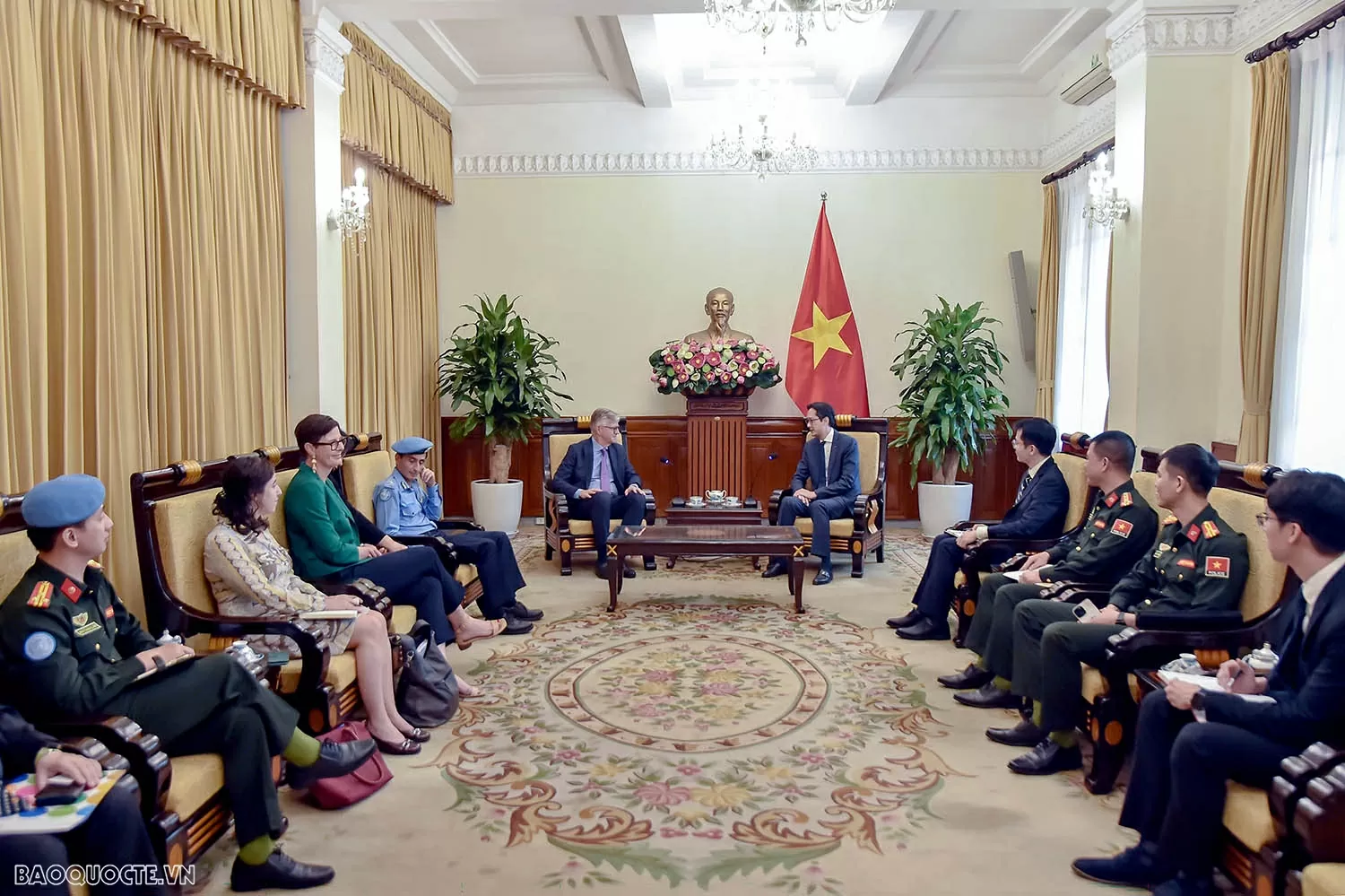 Việt Nam cam kết tiếp tục đóng góp thiết thực vào hoạt động gìn giữ hòa bình Liên hợp quốc Việt Nam cam kết tiếp tục đóng góp thiết thực vào hoạt động gìn giữ hòa bình của LHQ
