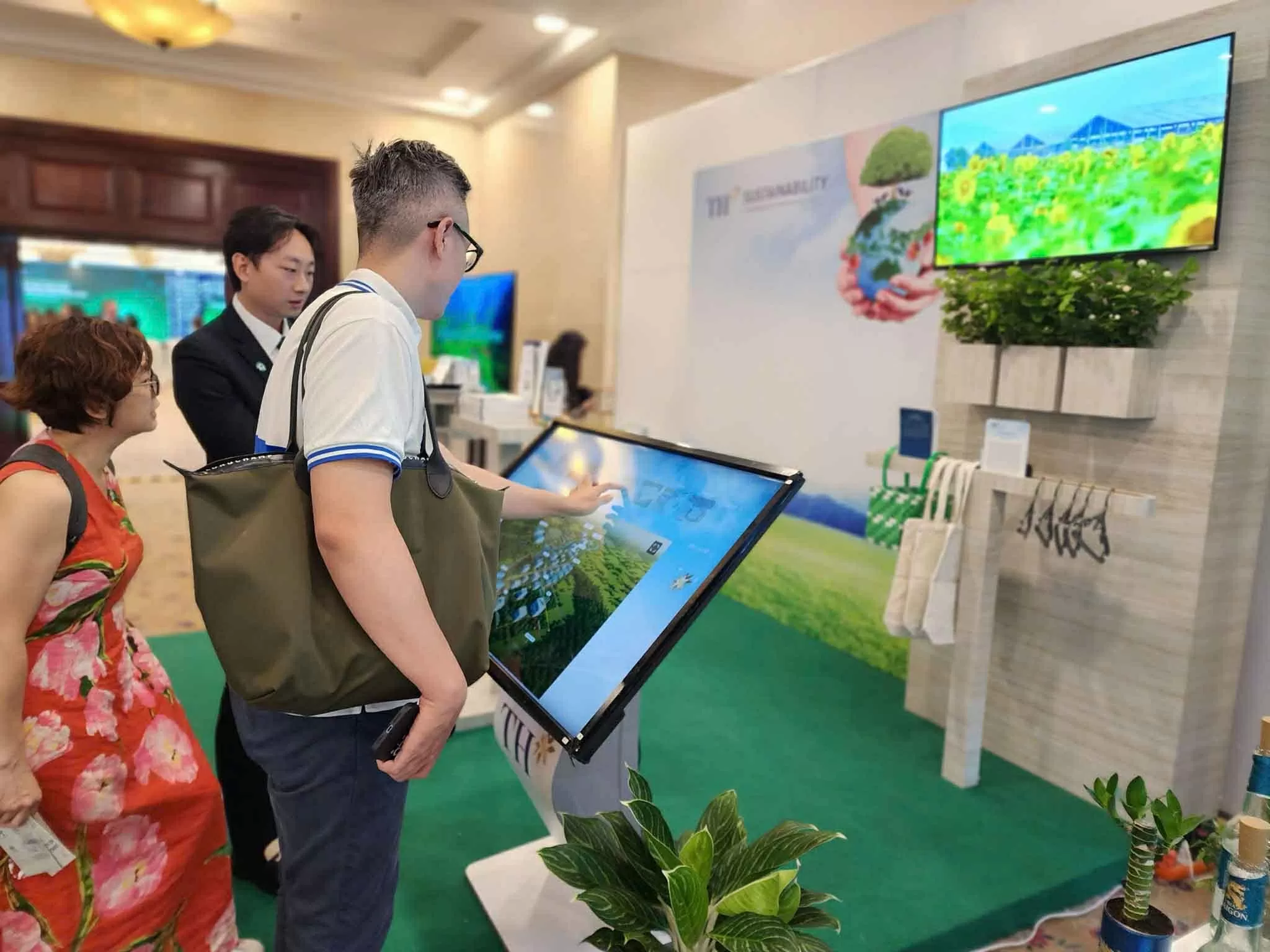 Giải mã những công nghệ hàng đầu trong mô hình kinh tế tuần hoàn phát thải rất thấp của TH true MILK