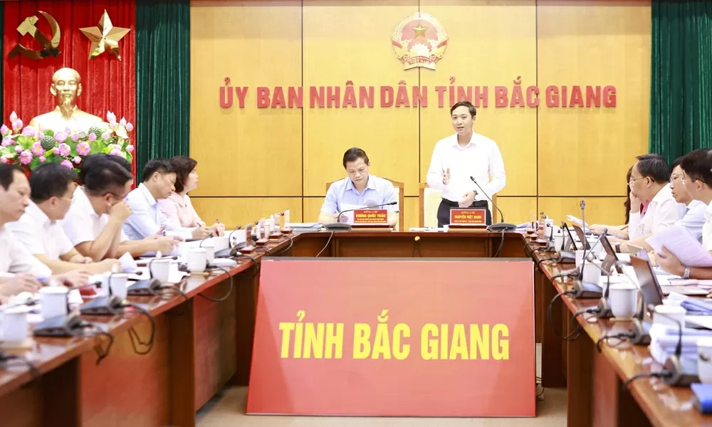 Các đại biểu dự hội nghị bàn về một số nội dung liên quan đến công tác sắp xếp, tổ chức bộ máy. (Nguồn: Báo Bắc Giang)