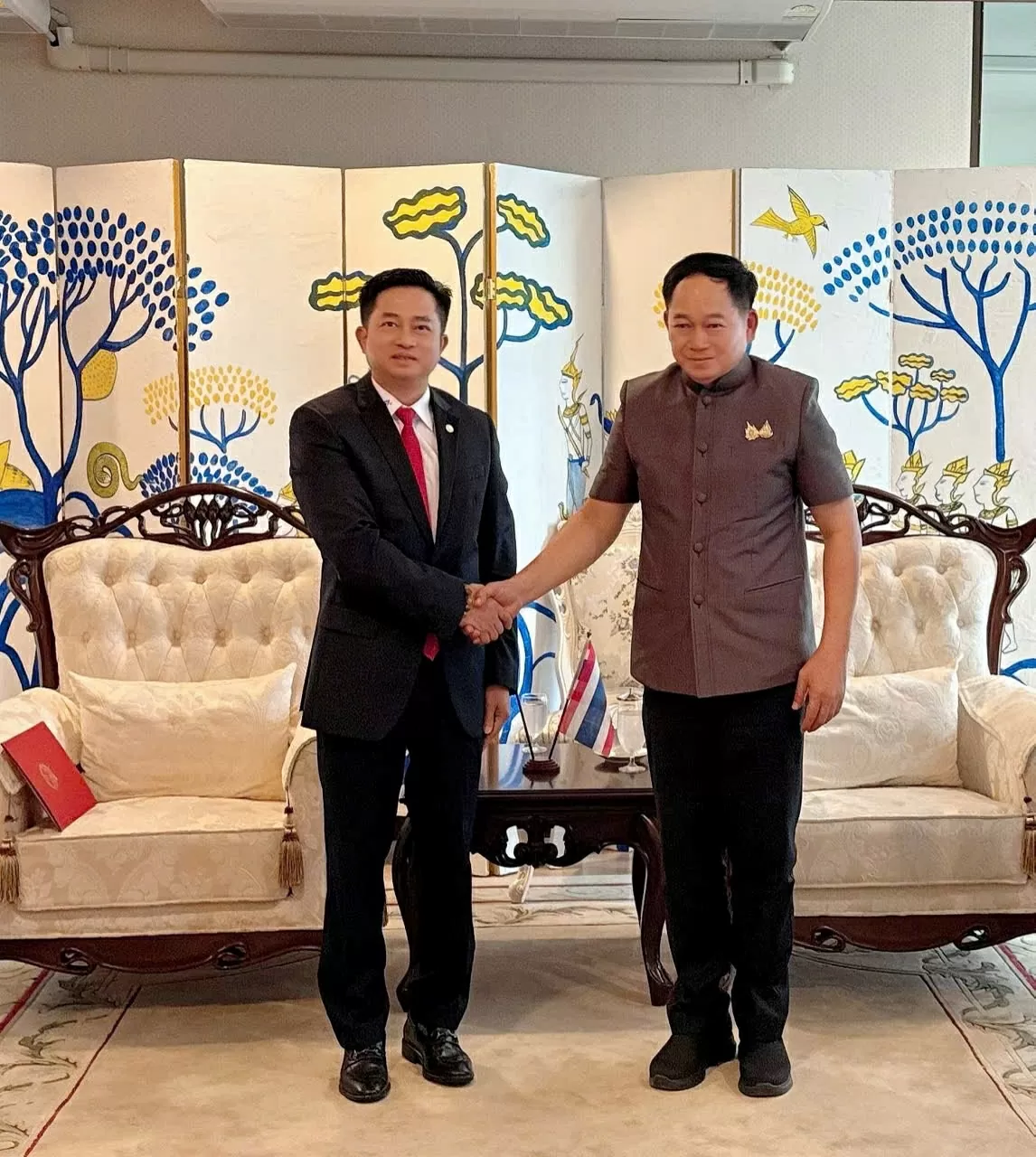 Thúc đẩy hợp tác giữa tỉnh Khỏn Kèn với các địa phương của Việt Nam Thúc đẩy hợp tác giữa tỉnh Khỏn Kèn với các địa phương của Việt Nam