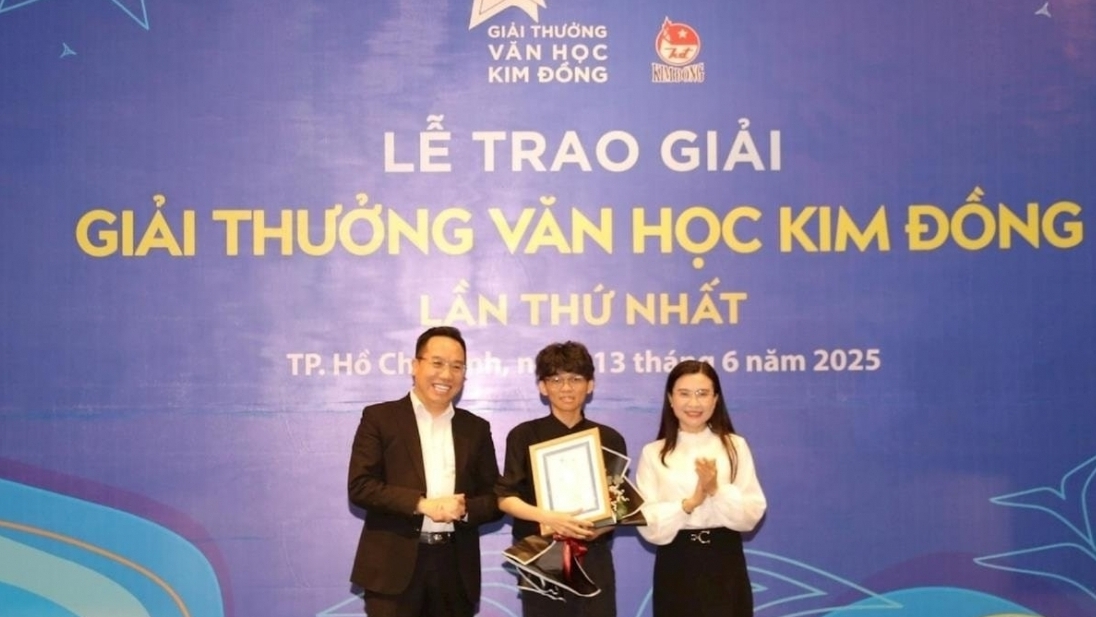 Truyện dài 'Nên làm gì khi trời nổi gió' giành giải Nhất Giải thưởng Văn học Kim Đồng