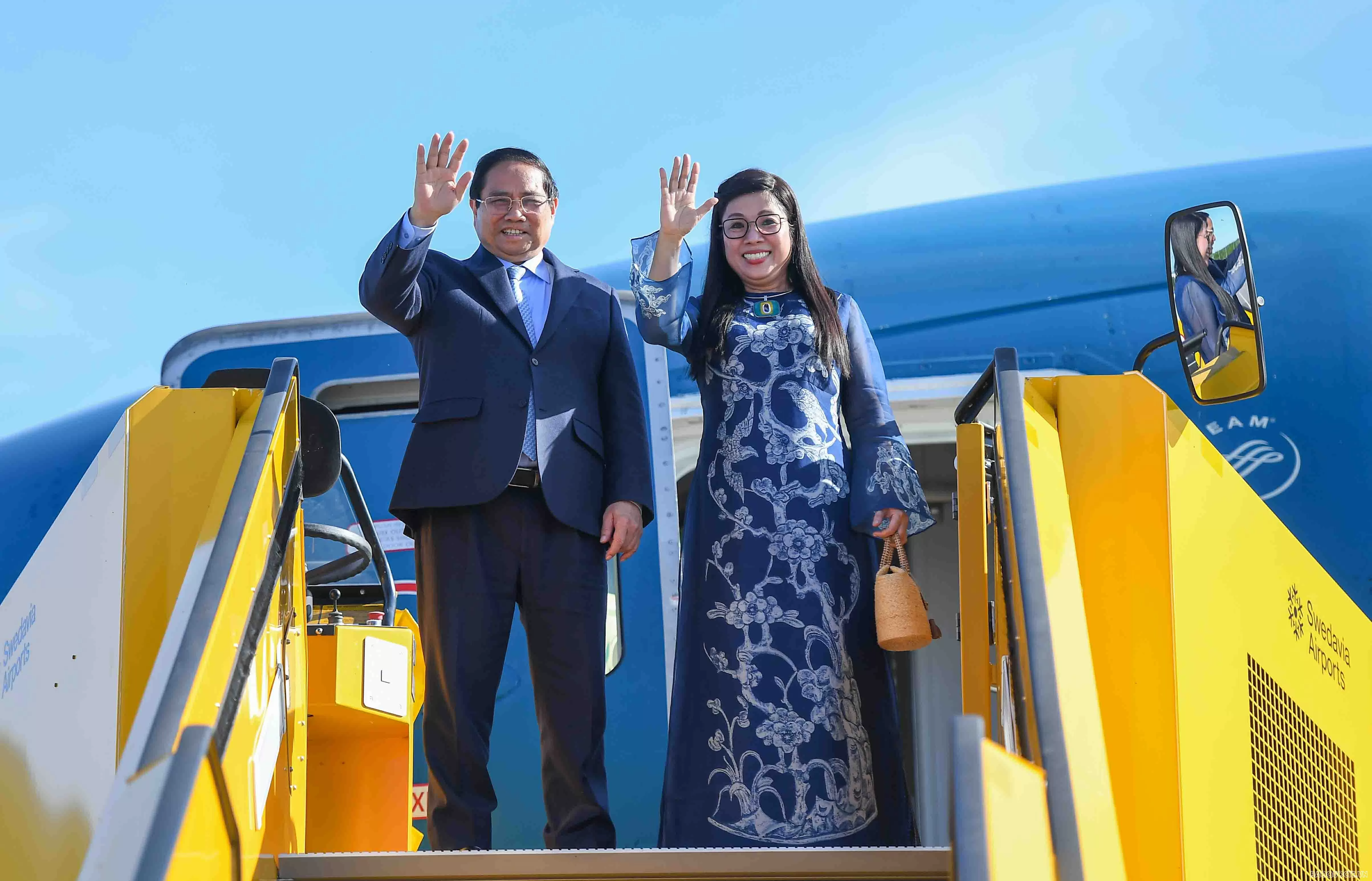 undefined Thủ tướng Phạm Minh Chính và Phu nhân rời Stockholm, kết thúc tốt đẹp chuyến thăm Thuỵ Điển