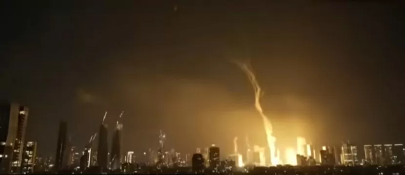 Căng thẳng Israel-Iran: Tehran phản đòn với mưa tên lửa nhằm vào đối phương, báo động không kích toàn Israel, quốc tế nỗ lực hạ nhiệt Căng thẳng Israel-Iran: Tehran phản đòn với mưa tên lửa nhằm vào đối phương, báo động không kích toàn Israel, quốc tế nỗ lực hạ nhiệt