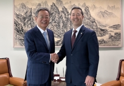 Hàn Quốc đón khách quý bên kia Thái Bình Dương lần đầu tiên sau bầu cử