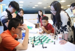 Giao lưu thi đấu cờ vua thúc đẩy tinh thần thể thao hướng tới 80 năm thành lập ngành Ngoại giao