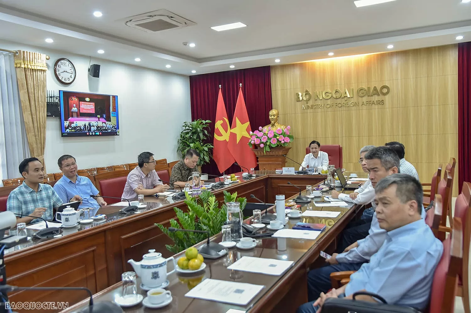 Tổ chức Hội nghị tập huấn chuyên môn, nghiệp vụ về công tác tổ chức xây dựng Đảng và hệ thống chính trị ở cấp xã (mới) Bộ Ngoại giao tham gia Hội nghị tập huấn chuyên môn, nghiệp vụ về công tác tổ chức xây dựng Đảng và hệ thống chính trị ở cấp xã (mới)