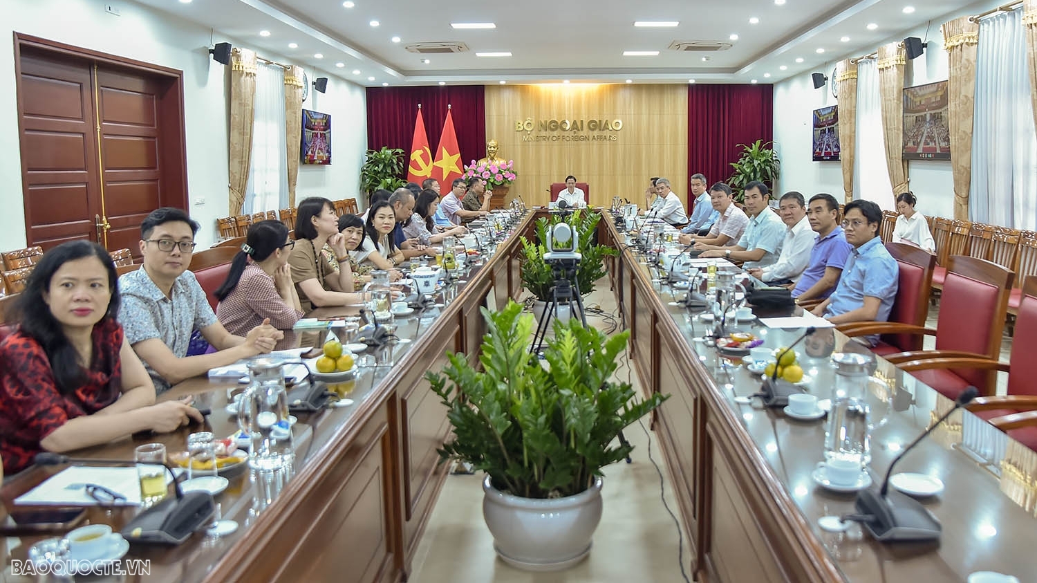 Bộ Ngoại giao tham gia Hội nghị tập huấn chuyên môn, nghiệp vụ về công tác tổ chức xây dựng Đảng và hệ thống chính trị ở cấp xã (mới)