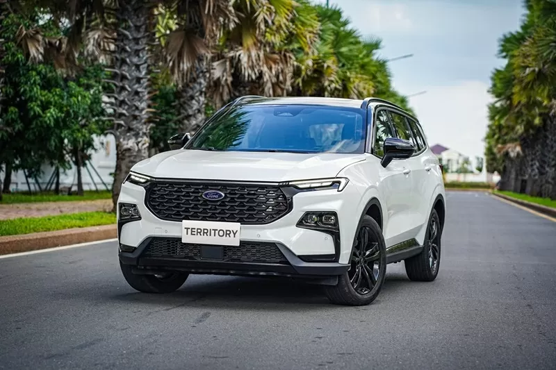 Top 10 xe ô tô động cơ đốt trong bán chạy nhất tháng 5/2025: Ford Territory bức tốc mạnh mẽ Top 10 xe ô tô động cơ đốt trong bán chạy nhất tháng 5/2025: Ford Territory bức tốc mạnh mẽ