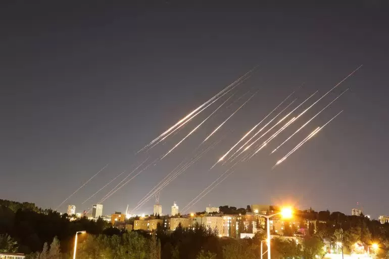 Thủ tướng Israel tuyên bố đã làm chậm chương trình hạt nhân của Iran nhiều năm, hậu quả chưa là gì so với những gì sắp phải chứng kiến, các bên lên ph