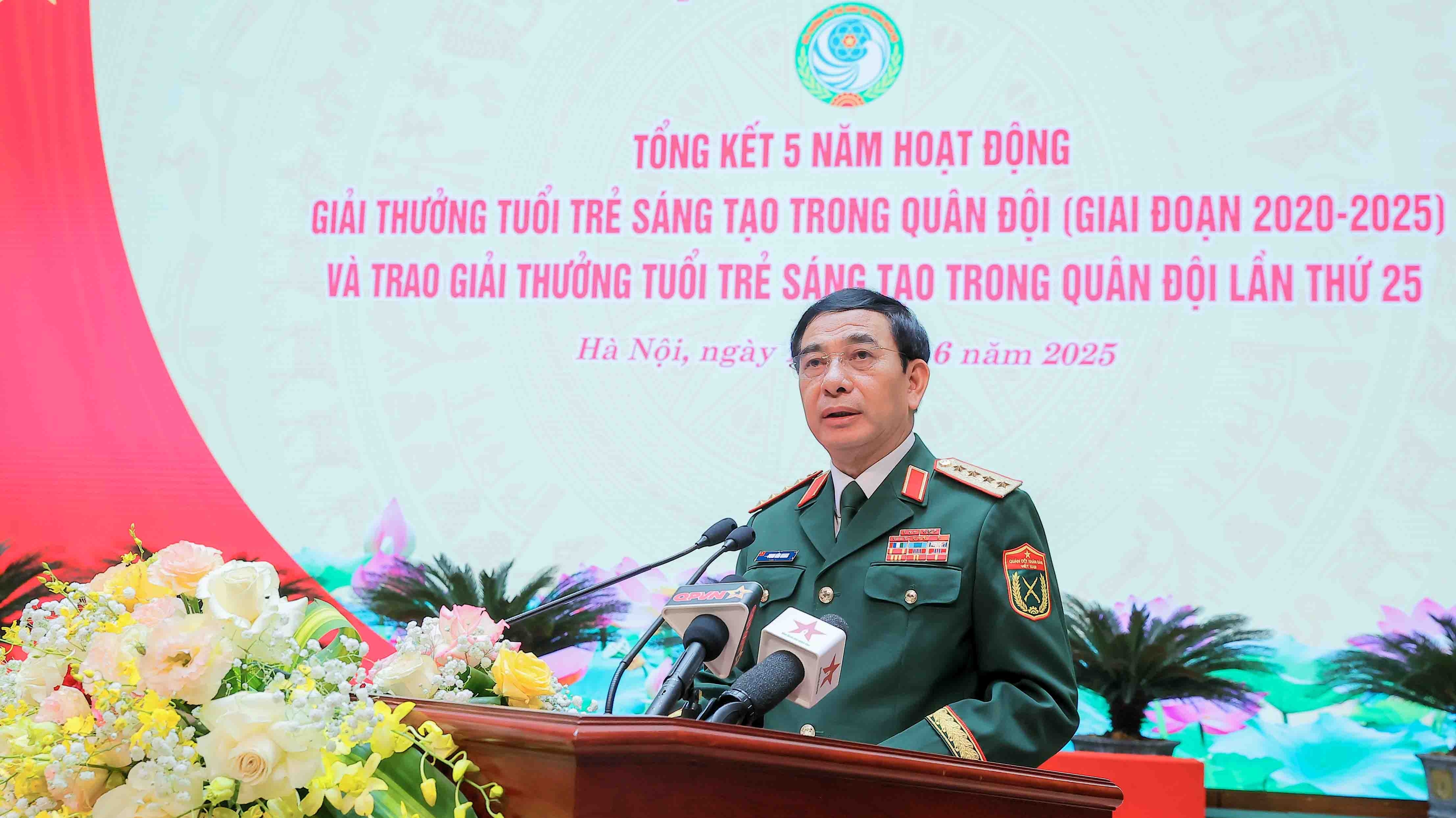 Bộ trưởng Quốc phòng: Phải coi phát triển khoa học quân sự là nhiệm vụ trọng yếu để xây dựng quân đội hiện đại