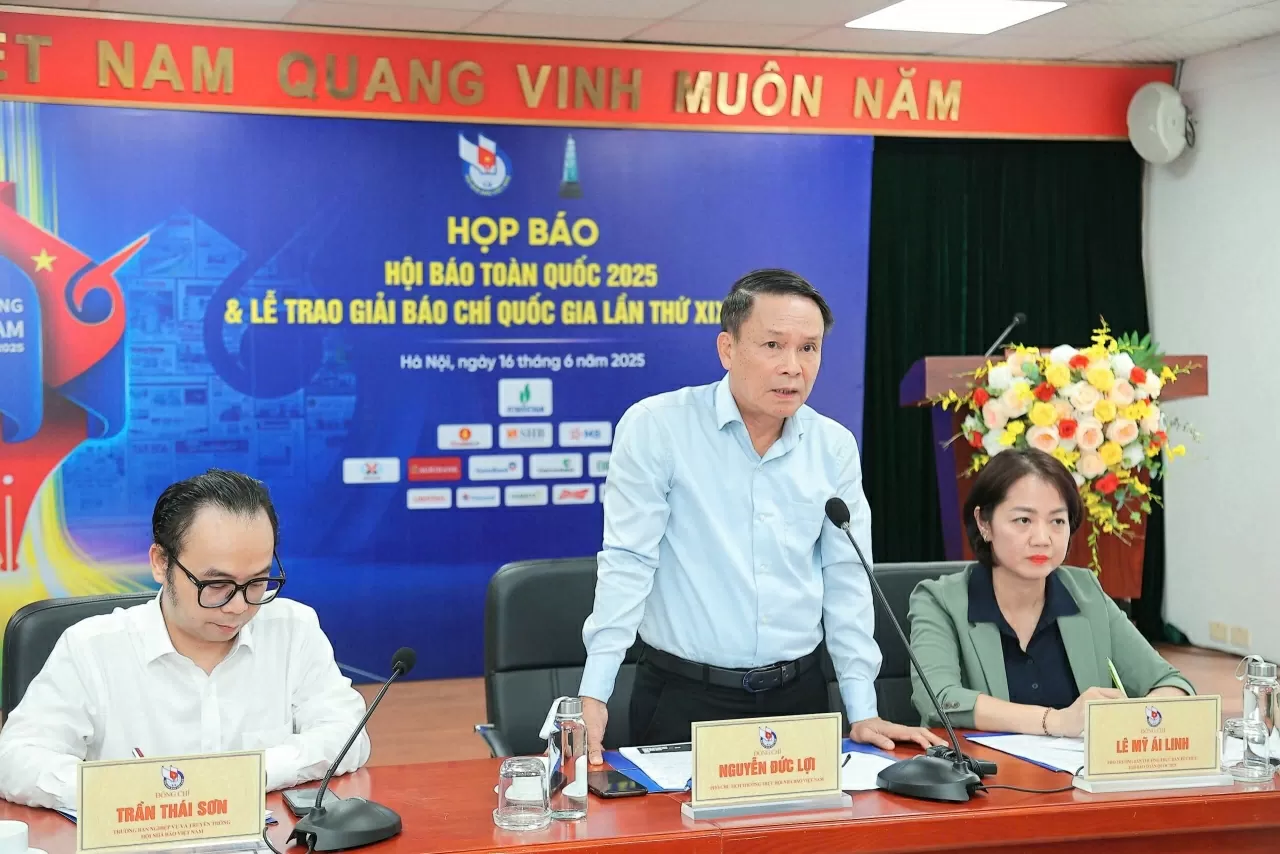 Hội Báo toàn quốc 2025 và Giải Báo chí Quốc gia lần thứ XIX: Dấu ấn 100 năm Báo chí Cách mạng Việt Nam Hội Báo toàn quốc 2025 và Giải Báo chí Quốc gia lần thứ XIX: Dấu ấn 100 năm Báo chí Cách mạng Việt Nam