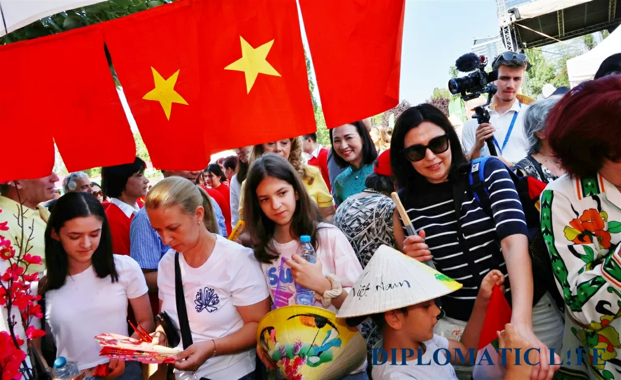 Dấu ấn Việt Nam tại Lễ hội văn hóa ở thủ đô Sofia, Bulgaria