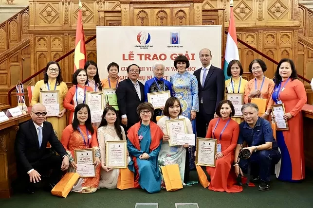 Diễn đàn Phụ nữ Việt Nam tại châu Âu lần thứ hai: Định vị giá trị Việt trong kỷ nguyên số Diễn đàn Phụ nữ Việt Nam tại châu Âu lần thứ hai: Định vị giá trị Việt trong kỷ nguyên số